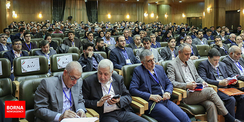 در سومین کنگره حزب کارگزاران سازندگی ایران تاکید شد: زنده باد کارآمدی
