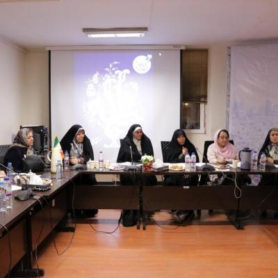 بررسی مسائل حوزه زنان در دفتر حزب کارگزاران سازندگی ایران